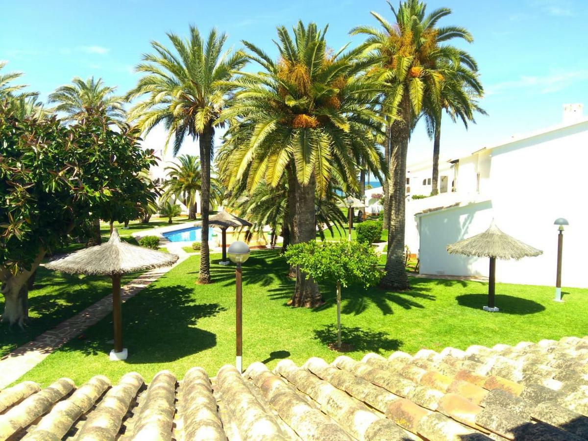 BOIRA - Vivienda en urbanización a primera línea de playa Dénia Exterior foto